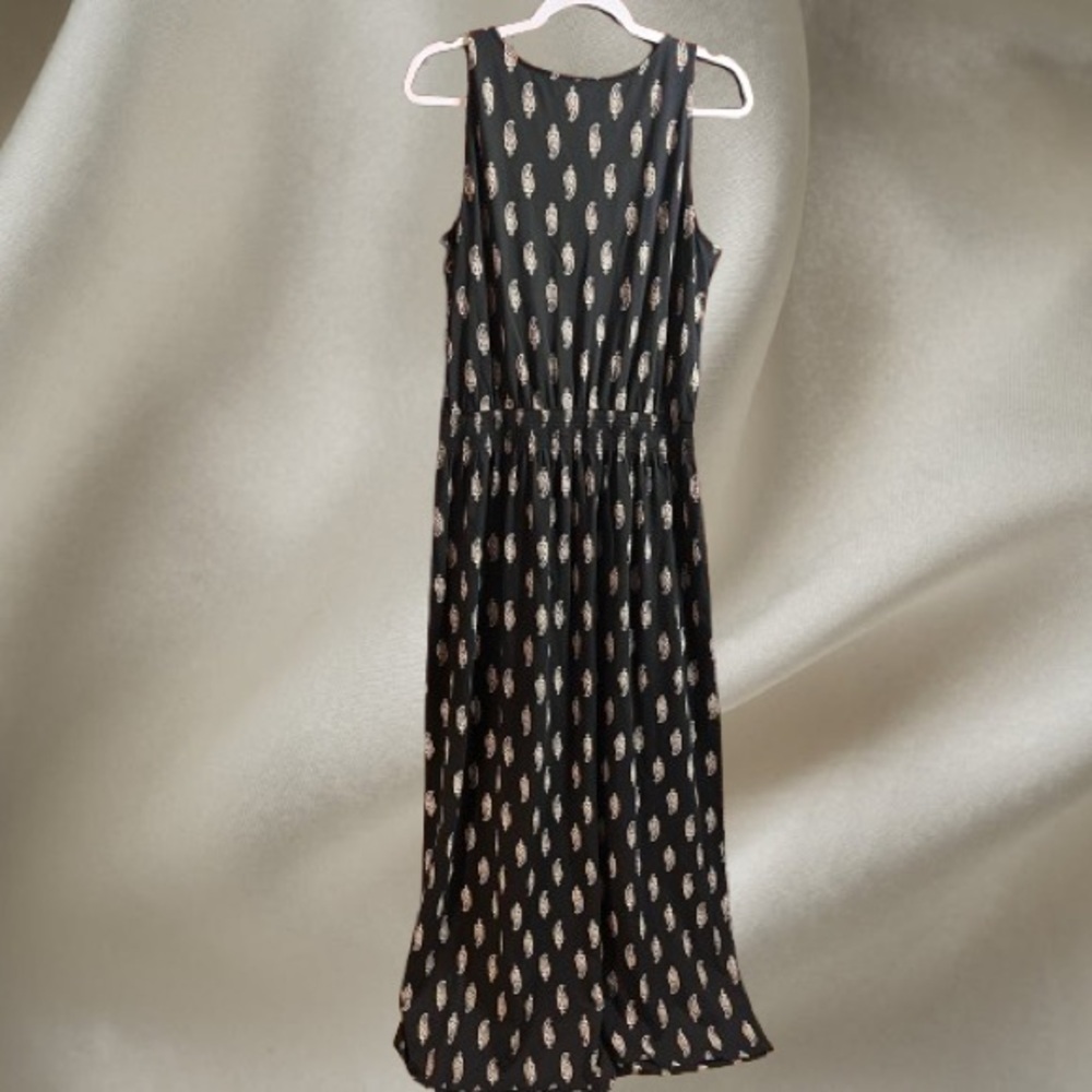 Garnet Hill Black Maxi Dress with Cream Paisley Print - Picture 4 of 5